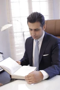 وکیل ملکی متخصص احسان سهرابی کاشانی